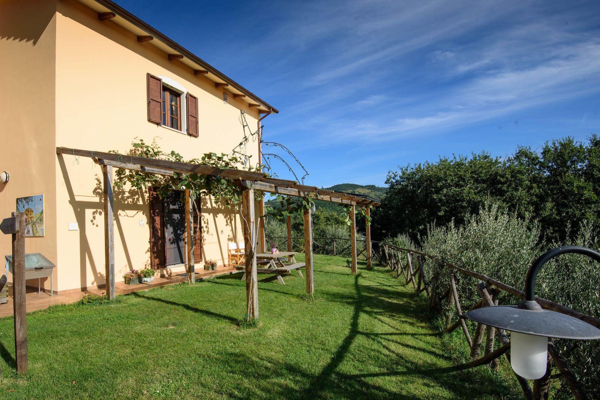 Agriturismo La Coccinella Valfabbrica Exterior photo
