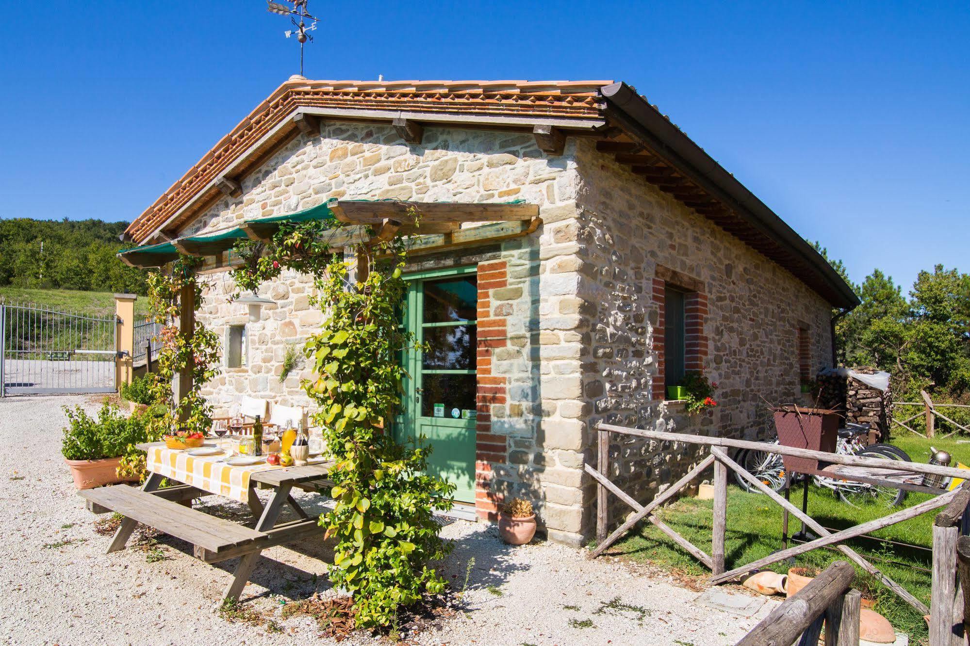 Agriturismo La Coccinella Valfabbrica Exterior photo